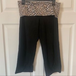 PINK Cropped Yoga Pants